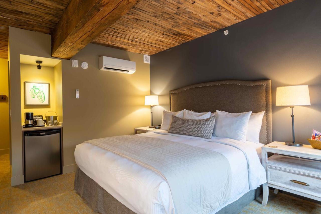 Inn At Lynden エクステリア 写真
