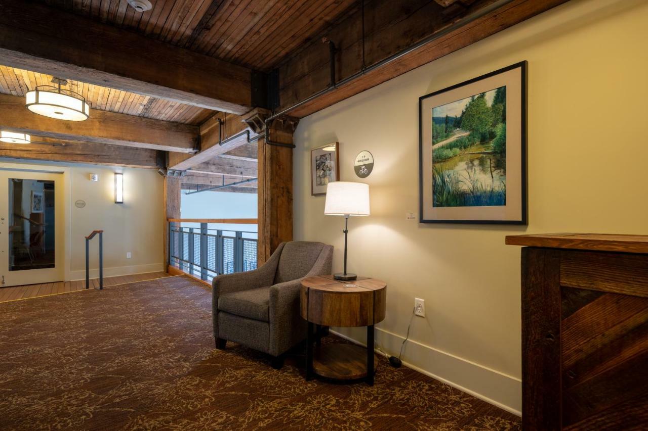 Inn At Lynden エクステリア 写真